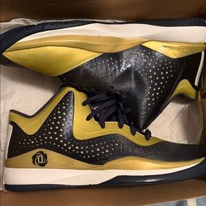 adidas Men's Navy and Gold Athletic Shoes